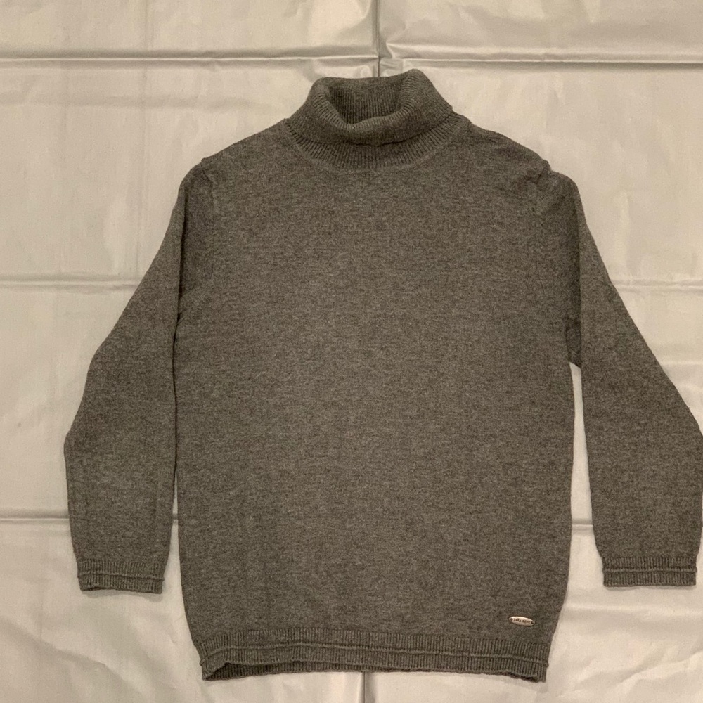 Gray Knit Zara Boys Size 5 Turtleneck Sweater